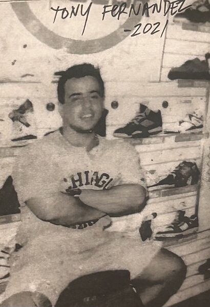 File:Tony Fernandez Frame.jpg
