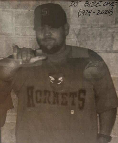 File:DJ Bize One Frame.jpg