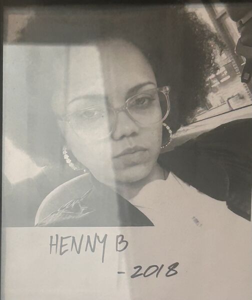 File:Henny B Frame.jpg